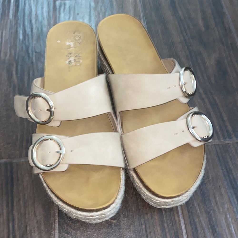 Coconuts by Matisse slip on espadrille style